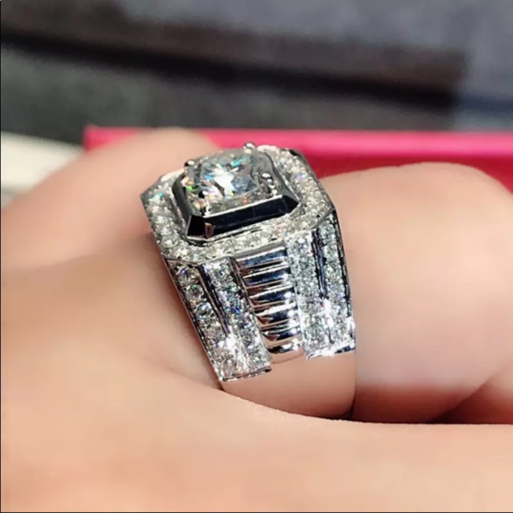 MENS 2.0 Carat WEDDING BAND - Picture 4 of 5